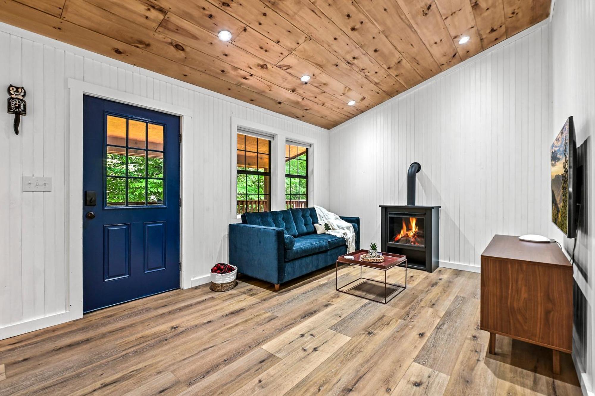 Smoky Mountains Hut Tub Cabin Dog Friendly 塞维尔维尔 外观 照片